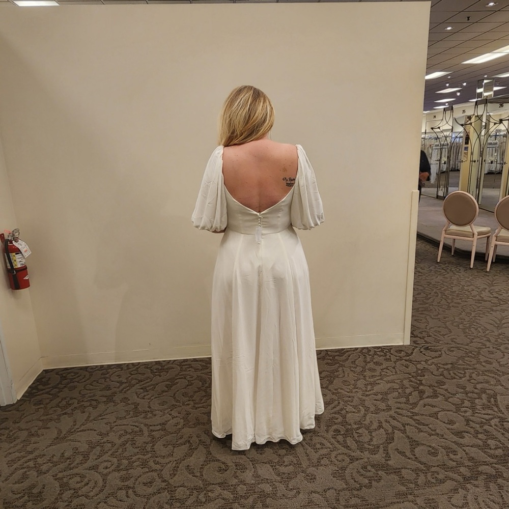 Bubble Sleeve Georgette V-Neck Wedding Dress - Picture 4 of 5